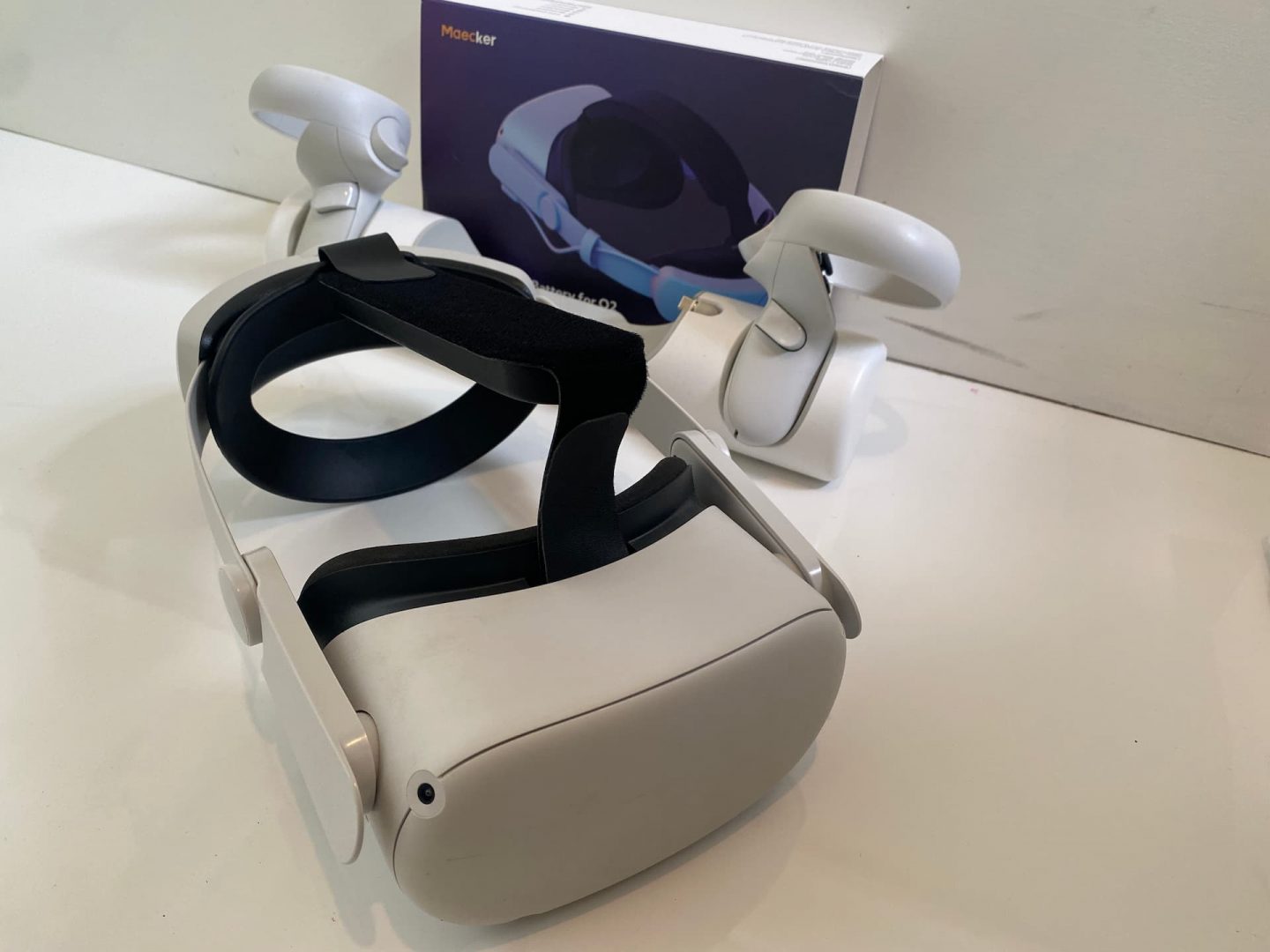 maeckervr-headset-with battery